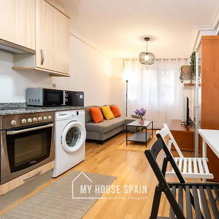 Myhousespain - Junto A Playa Poniente Gijón
