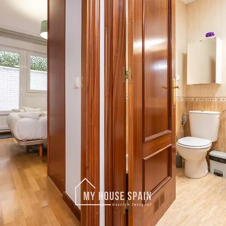 Myhousespain - Junto A Playa Poniente Gijón
